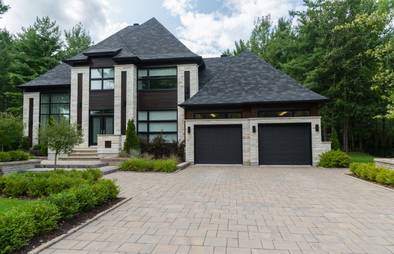 Custom home construction by Makrise Homes Ltd in Edmonton